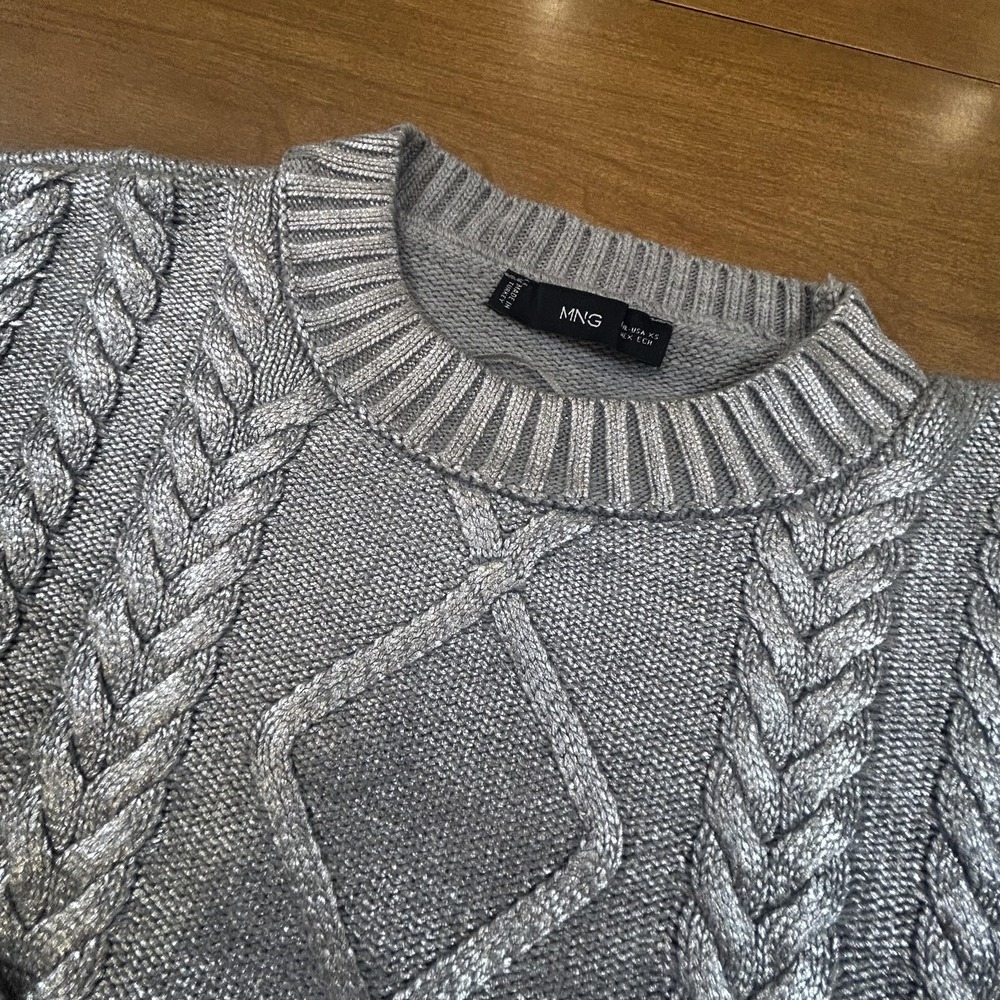 MNG Sweater‎ Womens XS Silver Metallic Cable Knit Crew Neck Acrylic Pullover
